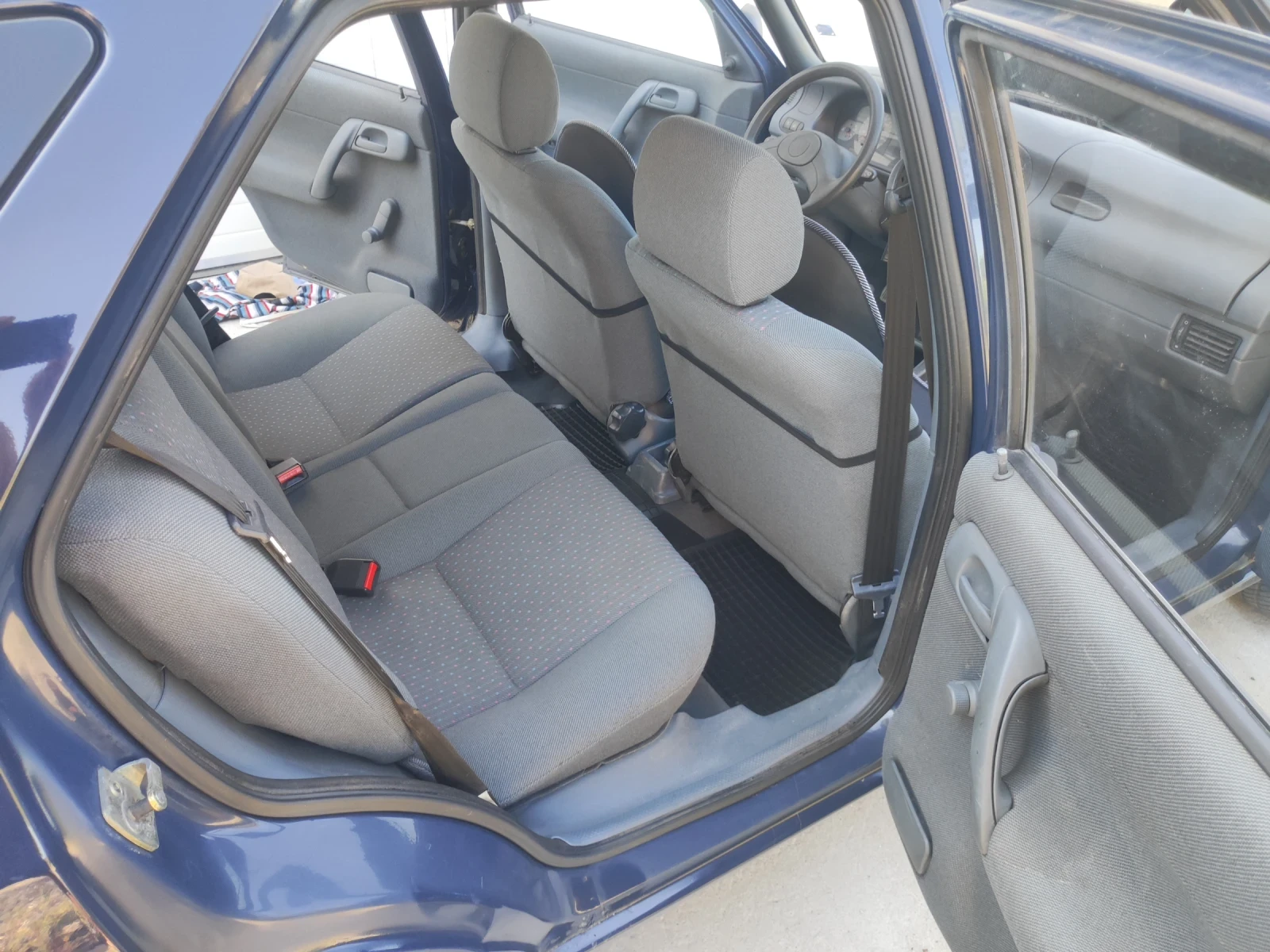 Skoda Felicia Комби 1.3 бензин, снимка 8 - Автомобили и джипове - 55502731