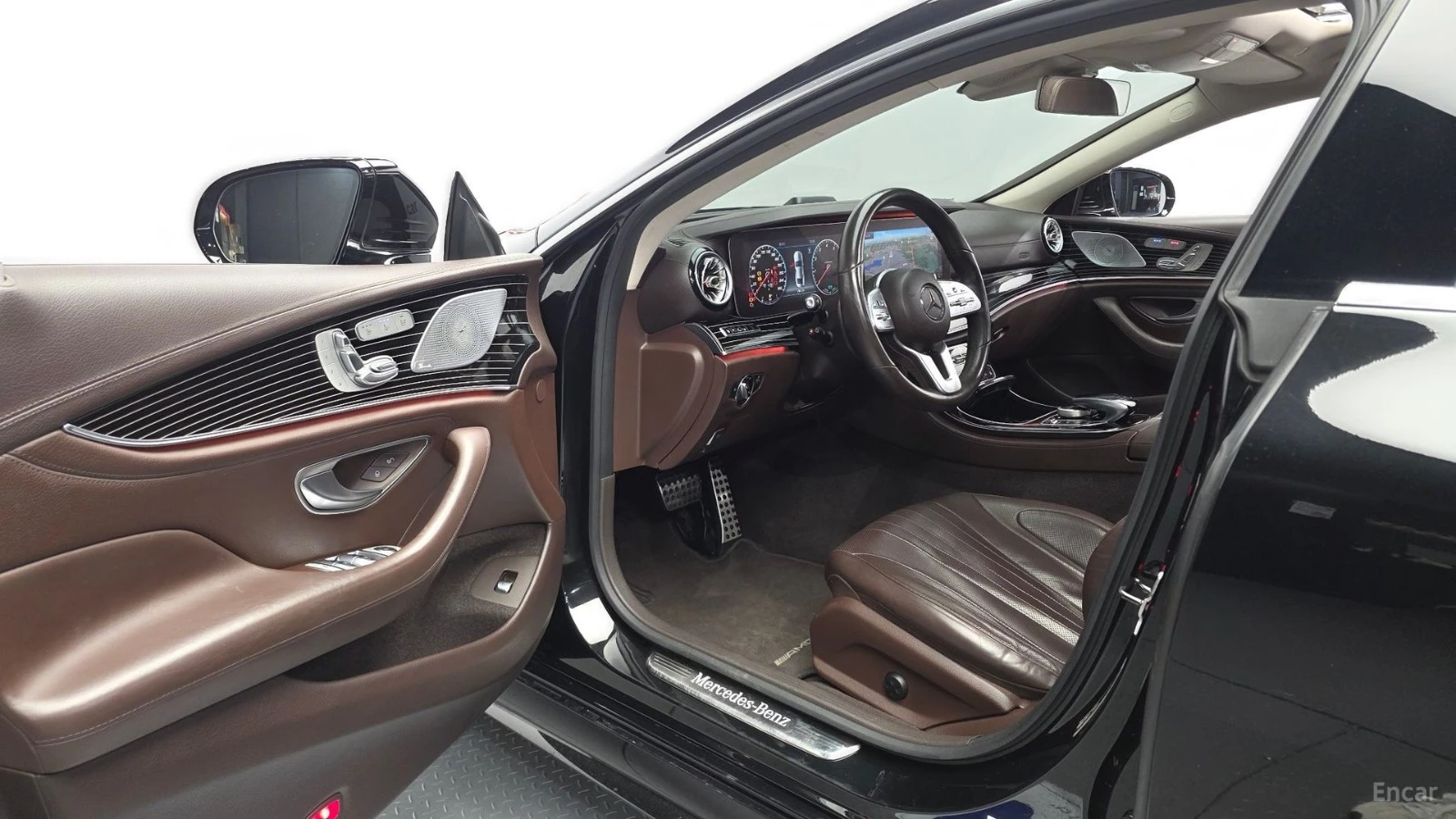 Mercedes-Benz CLS 450 AMG* 4MATIC* ПОДГРЕВ* ОБДУХВАНЕ* ПАНО* 360* HUD* , снимка 9 - Автомобили и джипове - 55674165