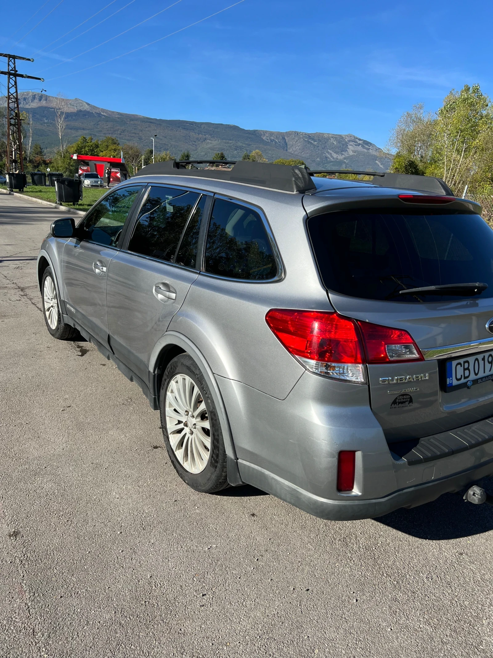 Subaru Outback, снимка 4 - Автомобили и джипове - 55681252