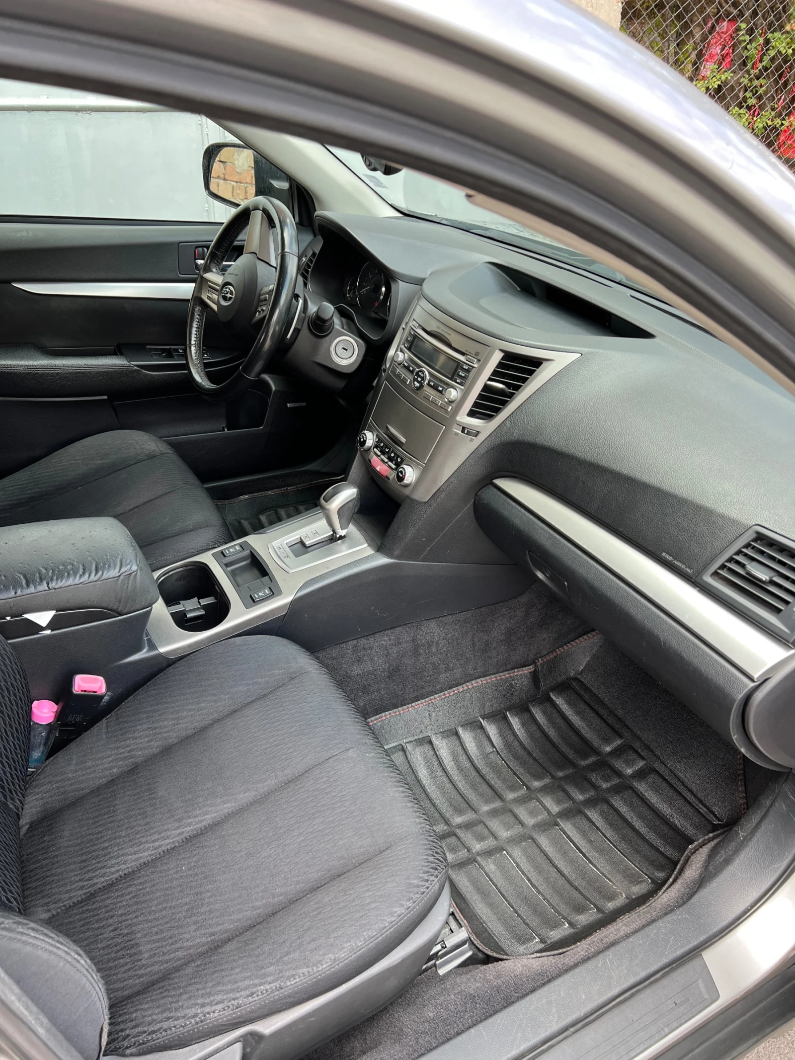 Subaru Outback, снимка 13 - Автомобили и джипове - 55681252