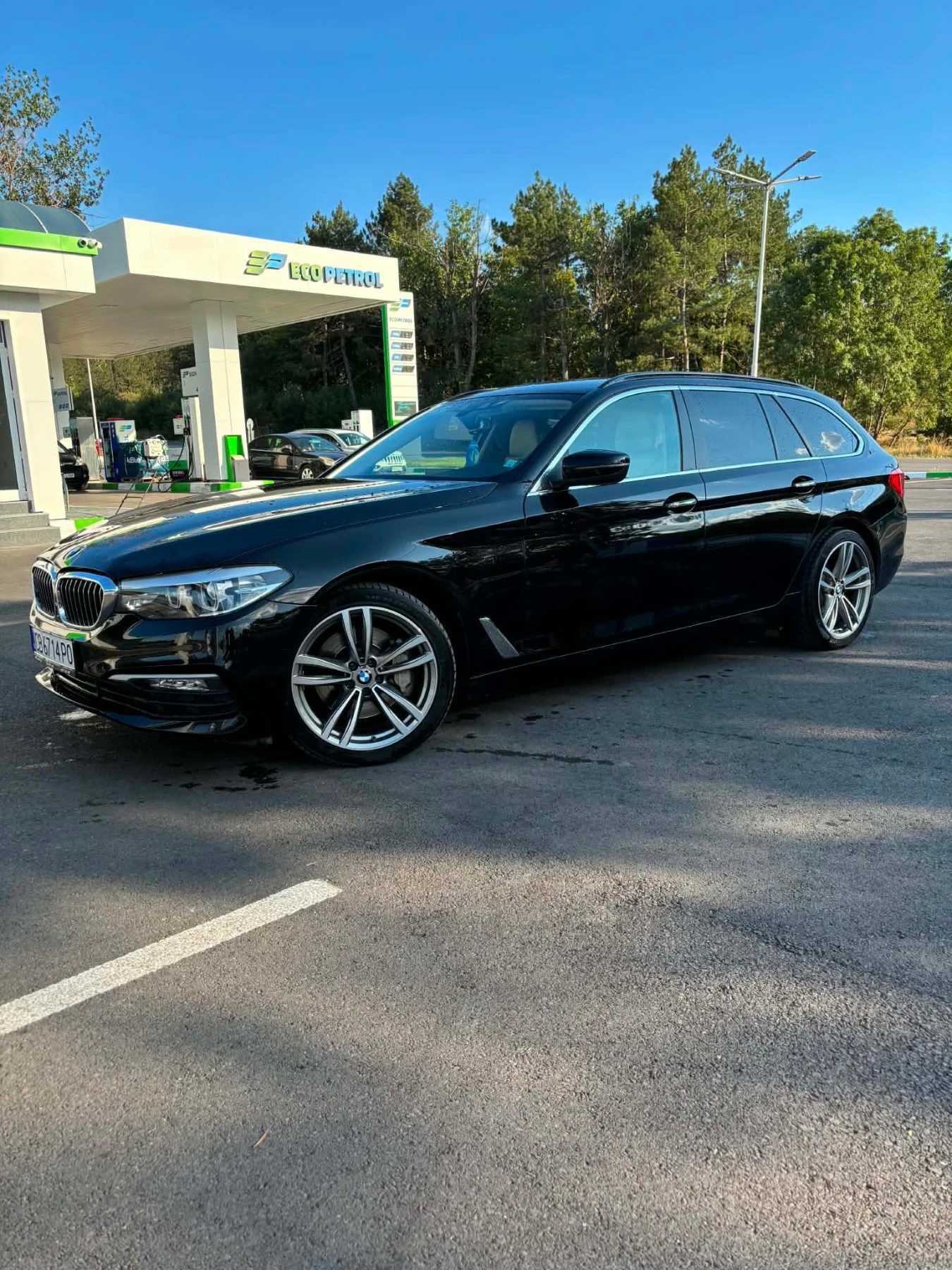 BMW 530 G31 xdrive, снимка 9 - Автомобили и джипове - 55944859
