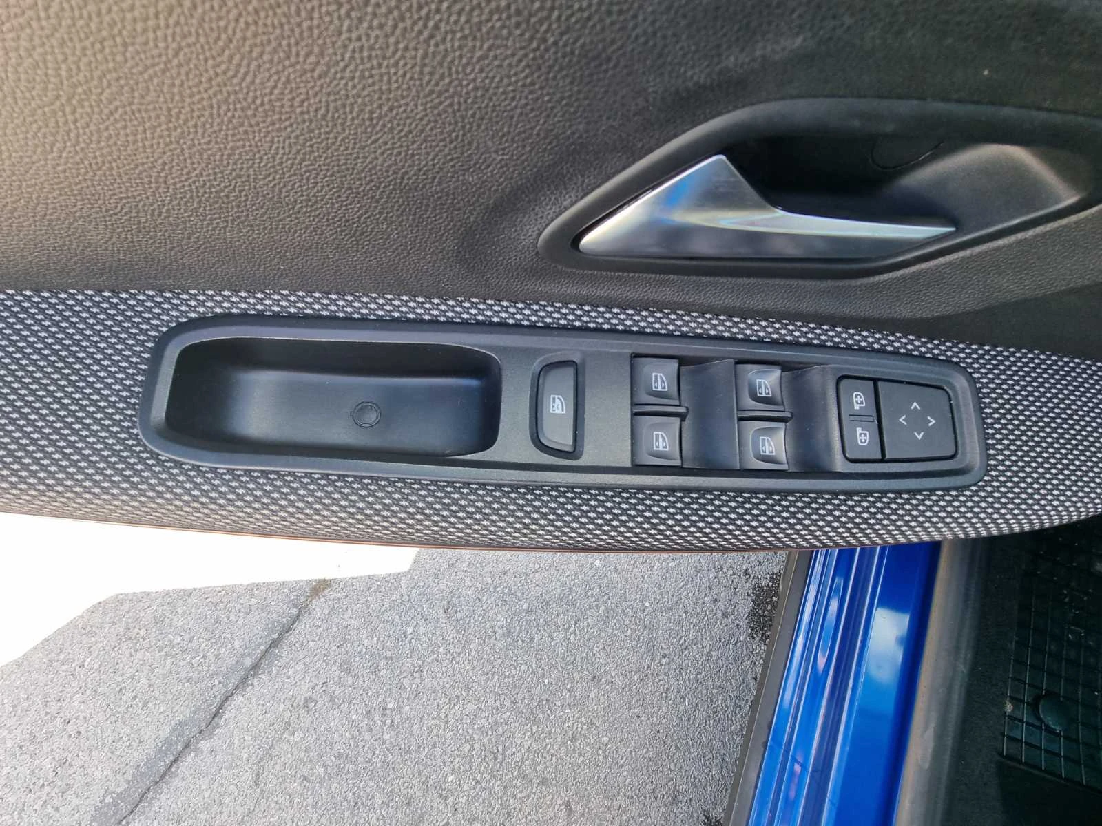 Dacia Sandero TCe 90 к.с. Start & Stop CVT, снимка 16 - Автомобили и джипове - 56297497