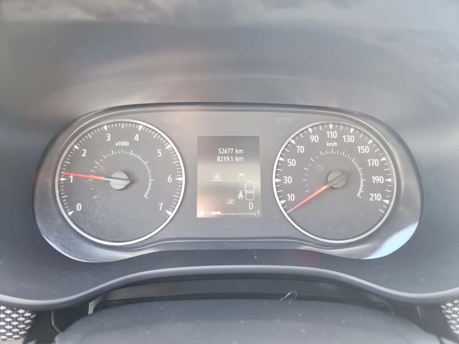 Dacia Sandero TCe 90 к.с. Start & Stop CVT, снимка 9 - Автомобили и джипове - 56297497