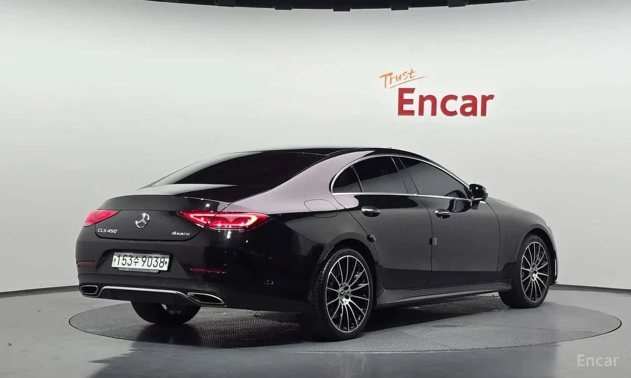 Mercedes-Benz CLS 450 4MATIC AMG Line/ДИСТРОНИК/360/ОБДУХ/ХЕДЪП, снимка 2 - Автомобили и джипове - 56341470