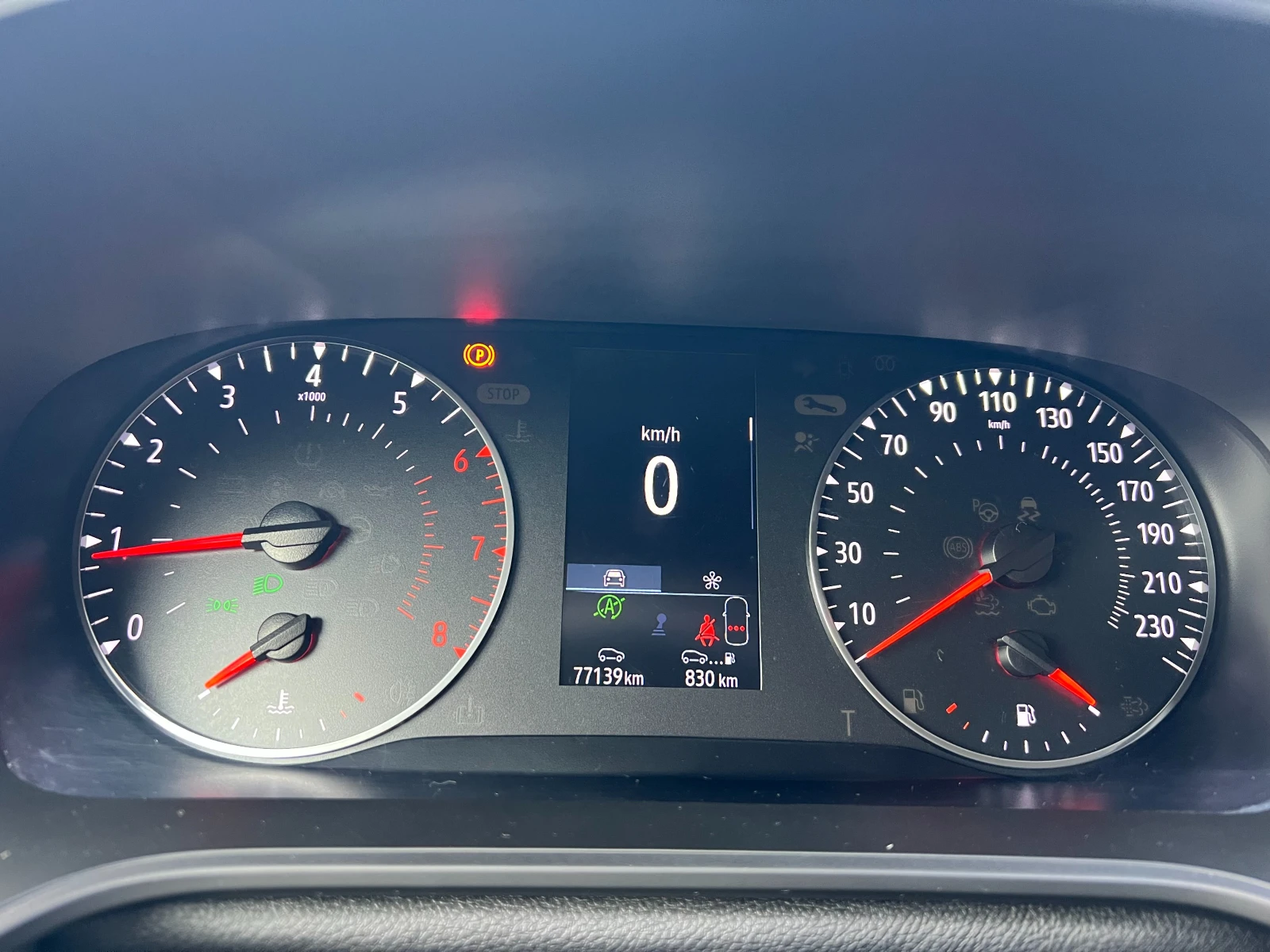 Renault Megane Tce 115 k.� 6��  | Mobile.bg � ����������� 12