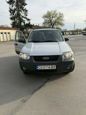 Ford Maverick 3.0 бензин  във много добро състояние, снимка 1