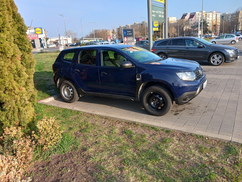 Dacia Duster 1.6 АГУ, снимка 5 - Автомобили и джипове - 45648489