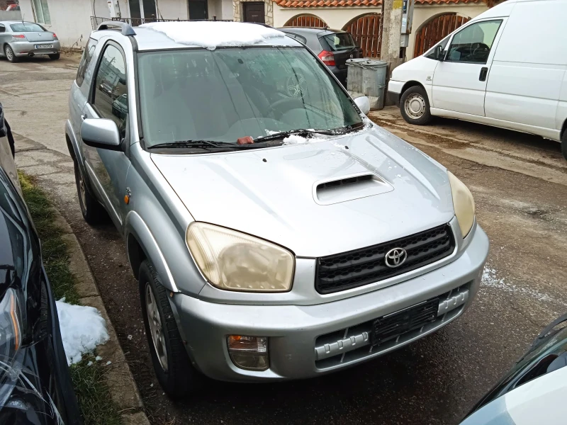 Toyota Rav4 2.0 D4D, снимка 3 - Автомобили и джипове - 48504547