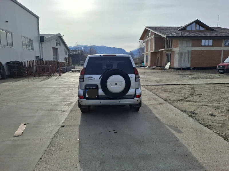 Toyota Land cruiser, снимка 3 - Автомобили и джипове - 52632329