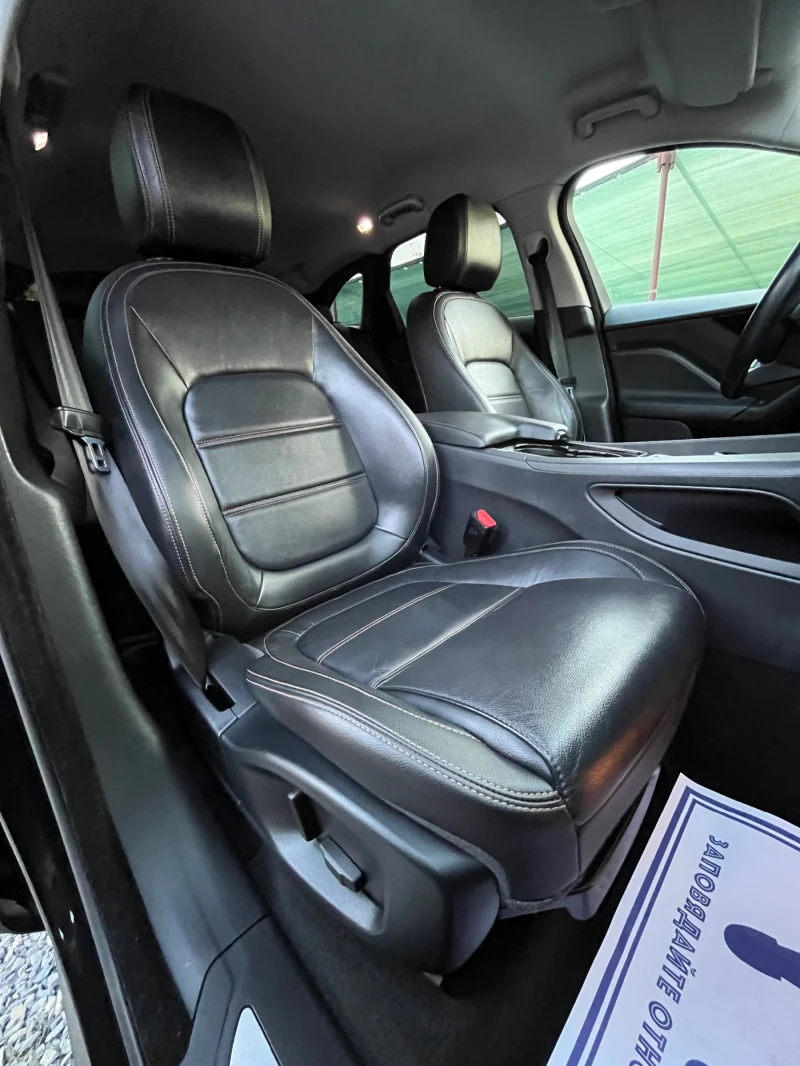 Jaguar F-PACE 2.0D* FULL LED* 4X4AWD* AUTOMATIC* СОБСТВЕН ЛИЗИНГ, снимка 8 - Автомобили и джипове - 51628618