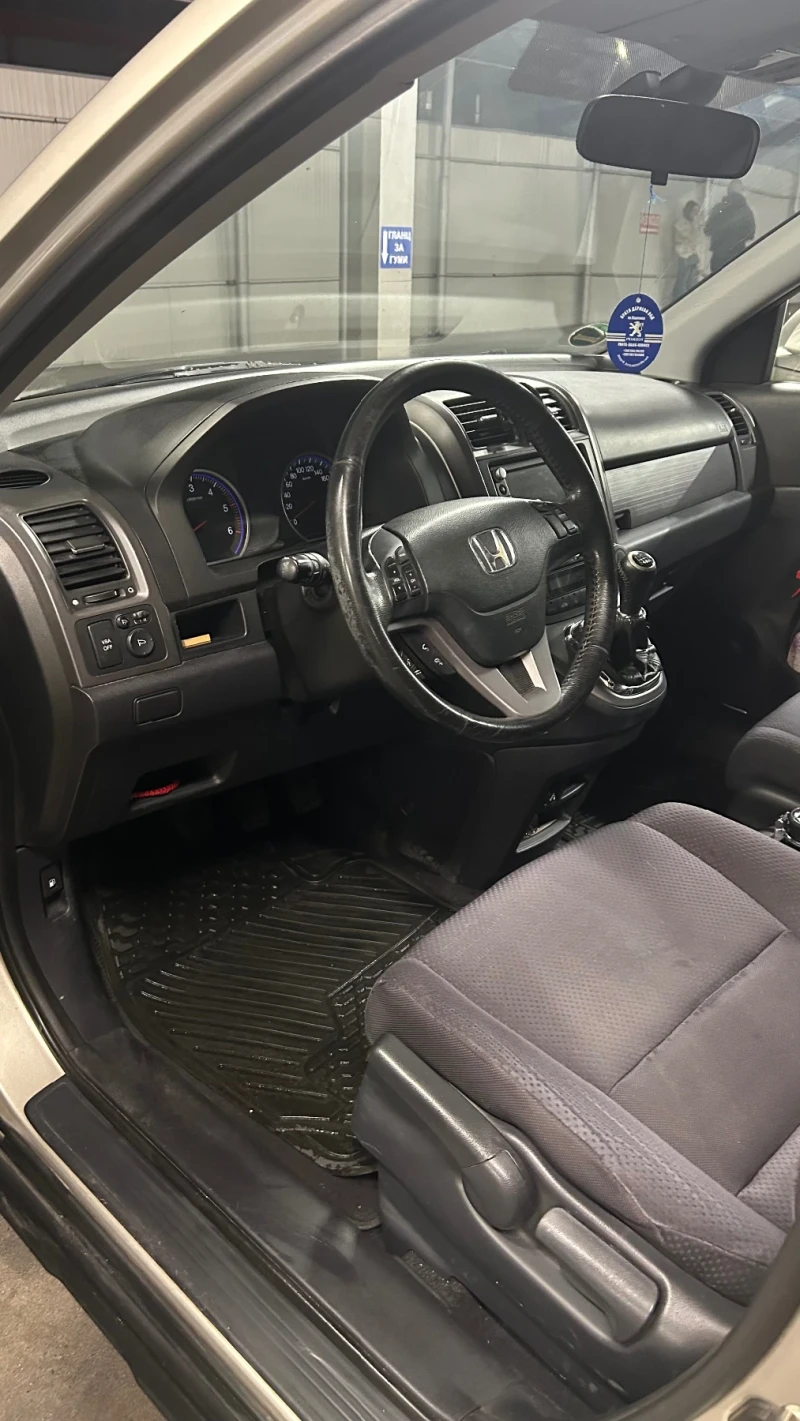 Honda Cr-v 2.2, снимка 3 - Автомобили и джипове - 52631391