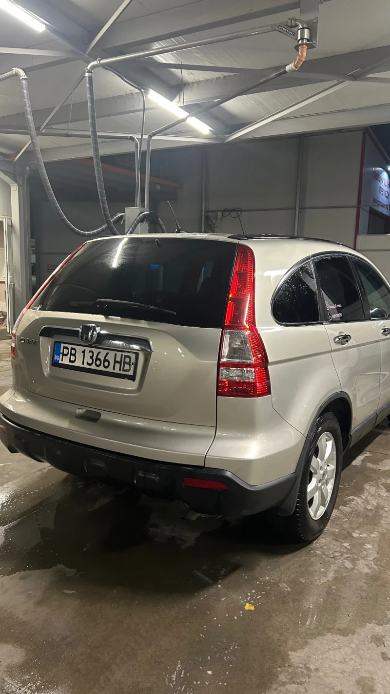 Honda Cr-v 2.2, снимка 4 - Автомобили и джипове - 52631391