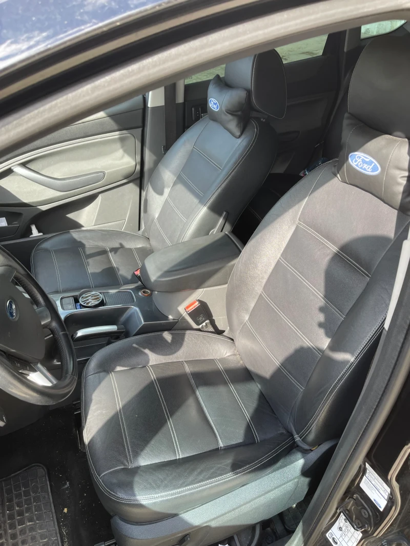 Ford Kuga 2.5T, снимка 7 - Автомобили и джипове - 52194401