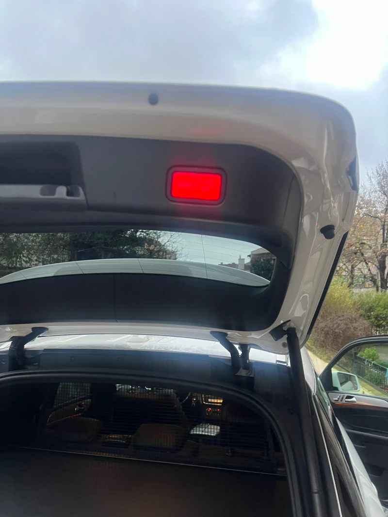 Mercedes-Benz GLE 350 GLE 350 4 MATIK , снимка 12 - Автомобили и джипове - 52617564