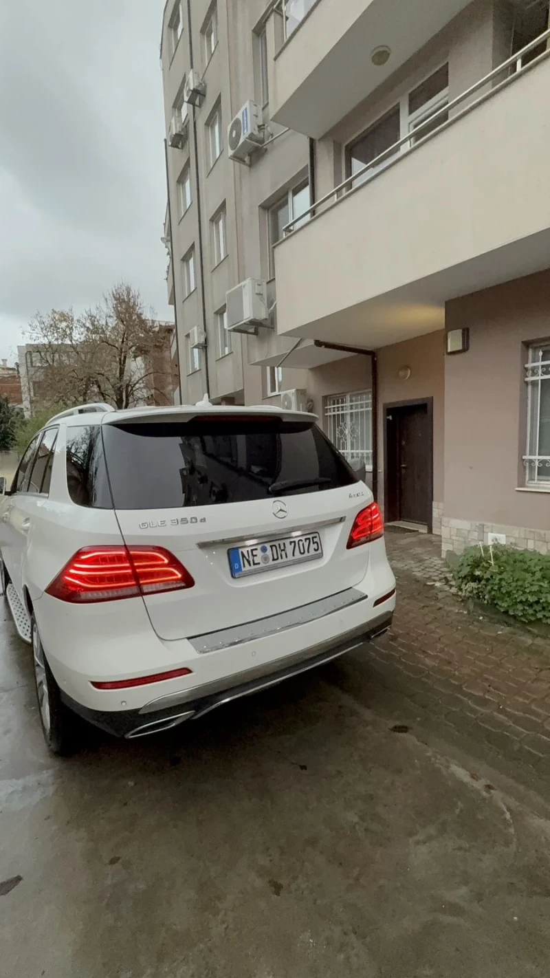 Mercedes-Benz GLE 350 GLE 350 4 MATIK , снимка 4 - Автомобили и джипове - 52617564