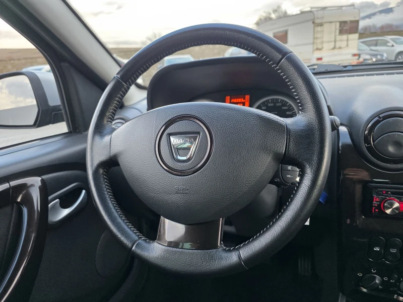 Dacia Duster 146000km. UNIKAT, снимка 9 - Автомобили и джипове - 53024308