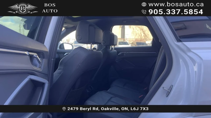 Audi Q3 S-LINE * TECHNIK * PANO * CARFAX * АВТОКРЕДИТ * , снимка 13 - Автомобили и джипове - 53186927