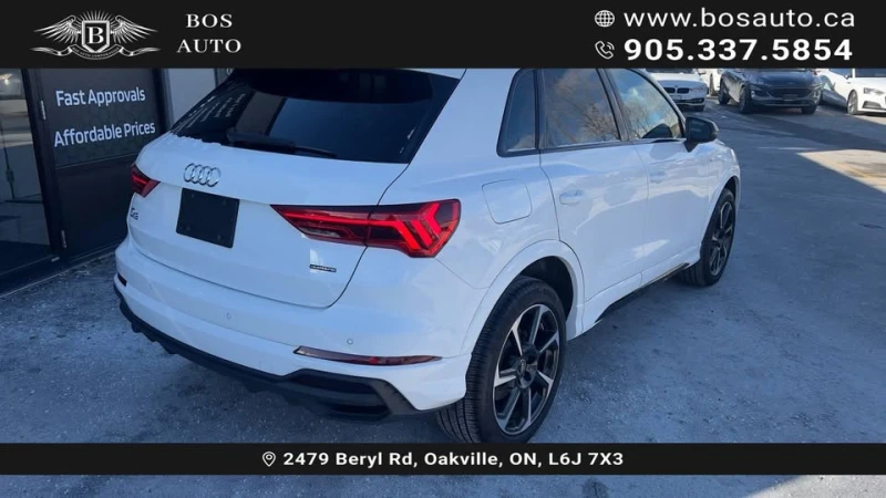 Audi Q3 S-LINE * TECHNIK * PANO * CARFAX * АВТОКРЕДИТ * , снимка 5 - Автомобили и джипове - 53186927