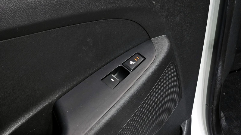 Hyundai Tucson 2.0 CRDI / АВТОМАТИК / СЕРВИЗНА ИСТОРИЯ !!!, снимка 15 - Автомобили и джипове - 53430277