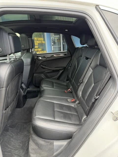 Porsche Macan  S-Pack* АвтоКредит * (Цена до БГ), снимка 13 - Автомобили и джипове - 55647488