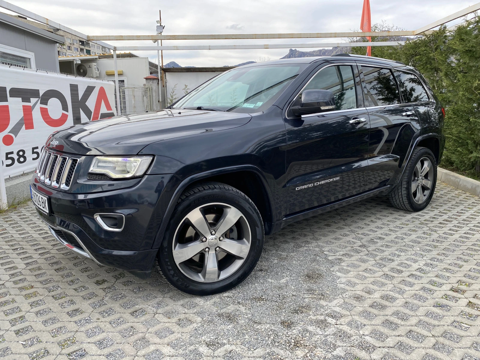 Jeep Grand cherokee 3.0CRD-250кс= OVERLAND= 166хил.км= FACELIFT= 8СКОР - изображение 4