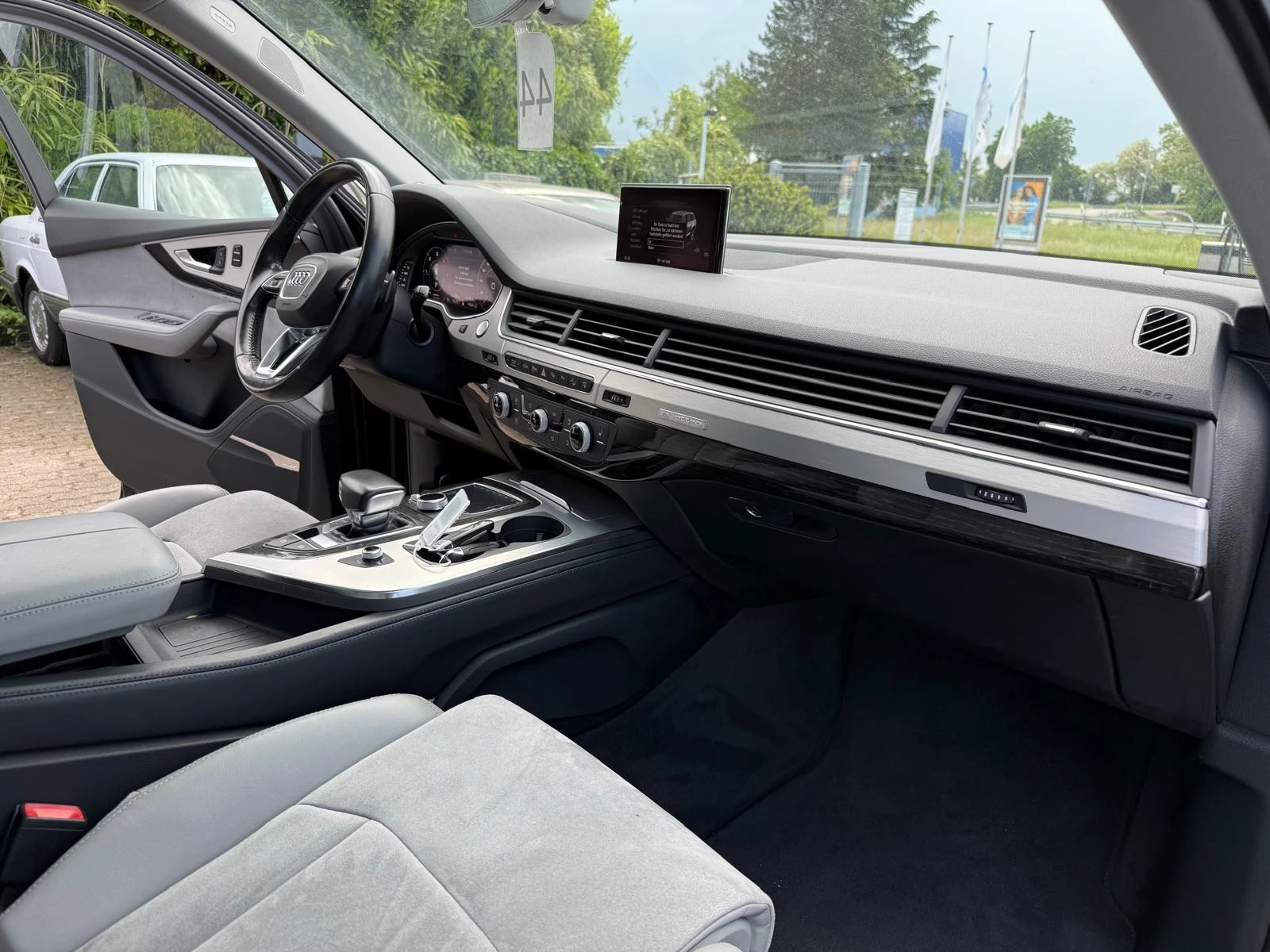 Audi Q7 3.0 TDI Quattro S - line - изображение 7