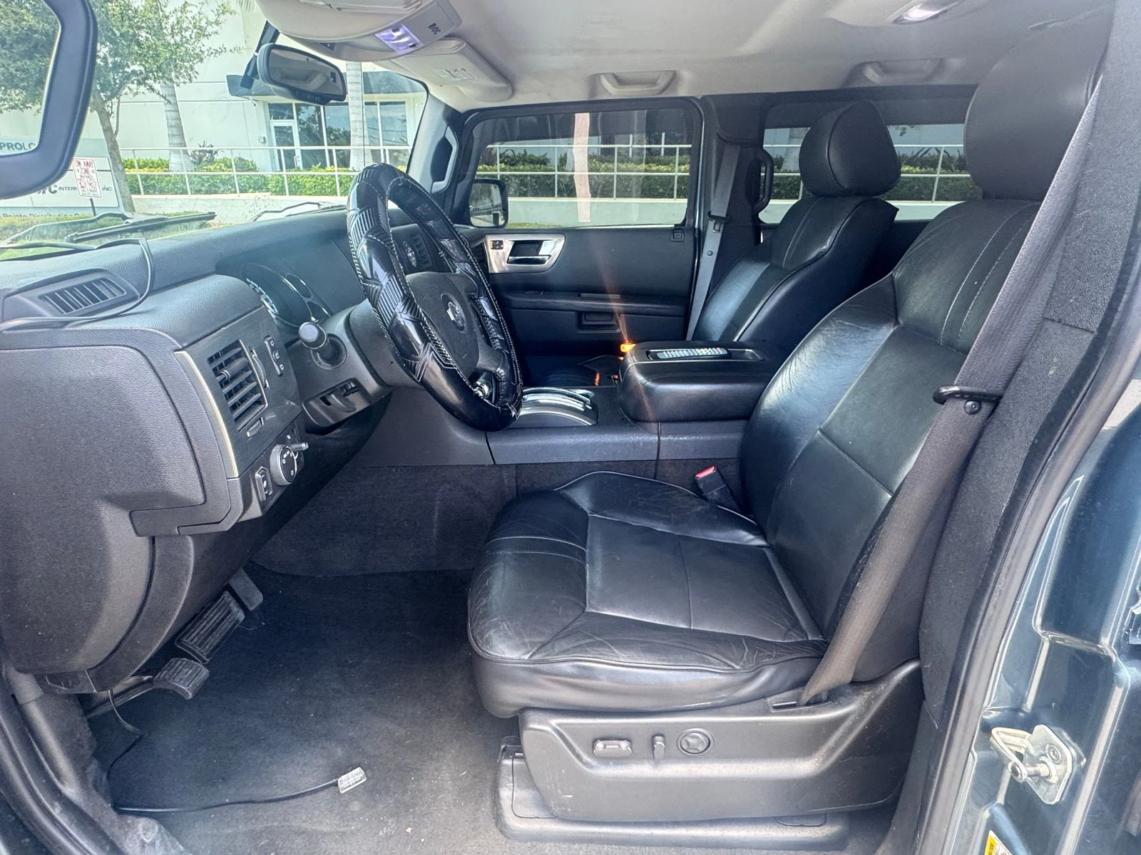 Hummer H2 Подгрев* BOSE* Круиз Контрол* Кожа* ТВ* 4X4*  - изображение 9