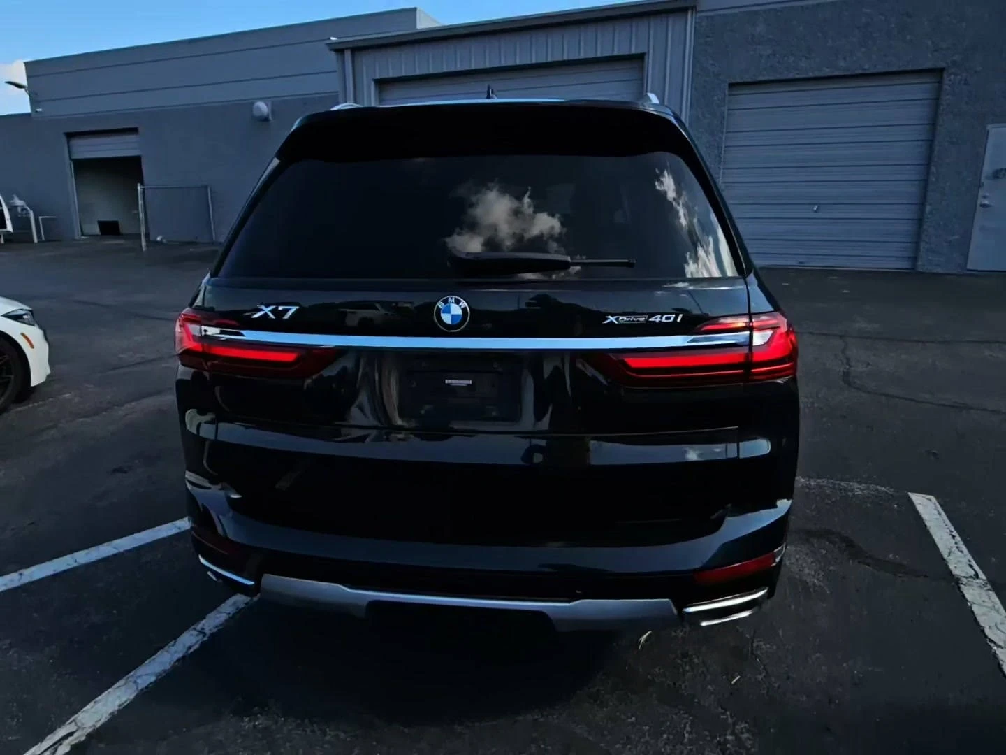 BMW X7  - изображение 3