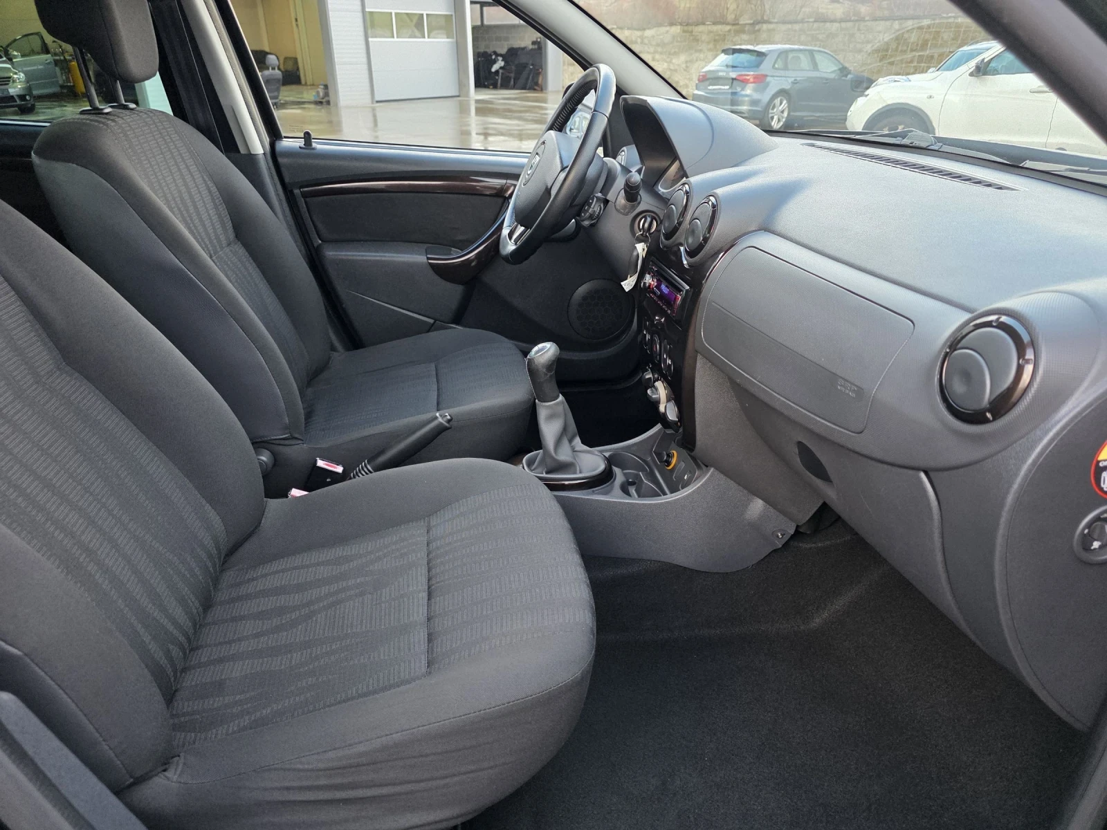 Dacia Duster 146000km. UNIKAT - изображение 10