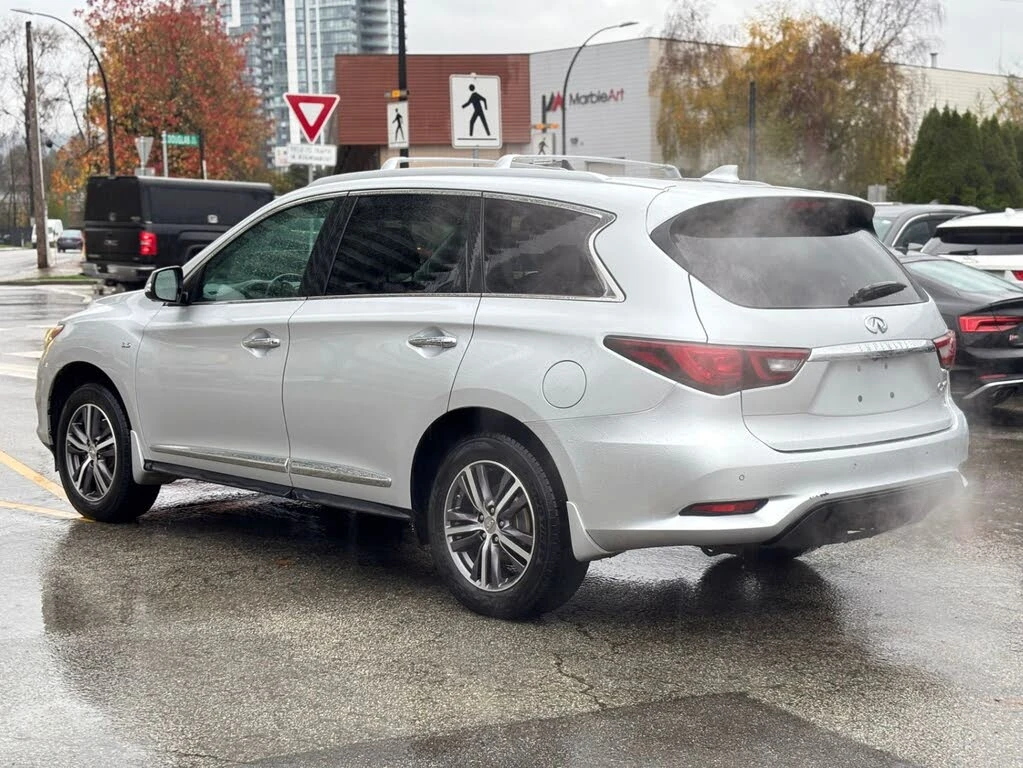 Infiniti QX60, снимка 2 - Автомобили и джипове - 53975347