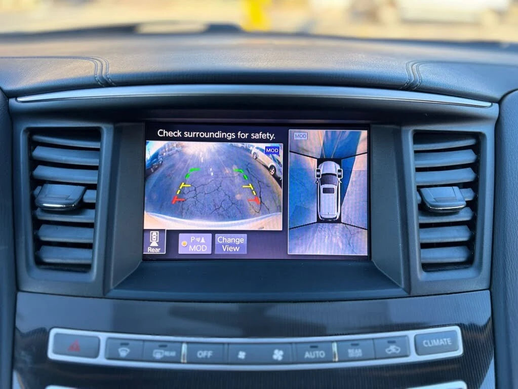 Infiniti QX60, снимка 15 - Автомобили и джипове - 53975347