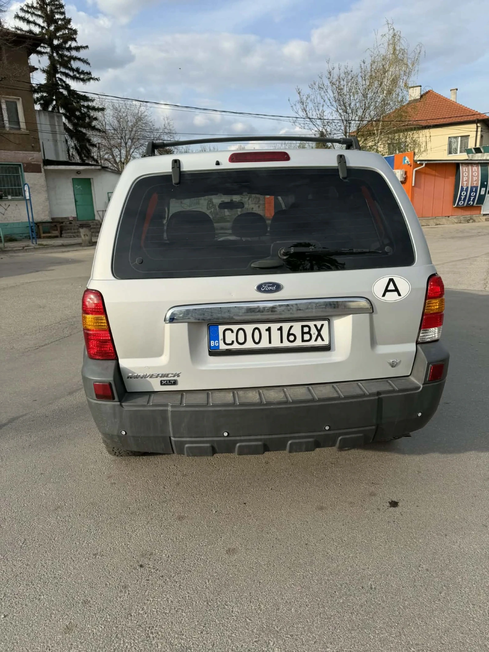 Ford Maverick 3.0 бензин  във много добро състояние, снимка 6 - Автомобили и джипове - 54221360