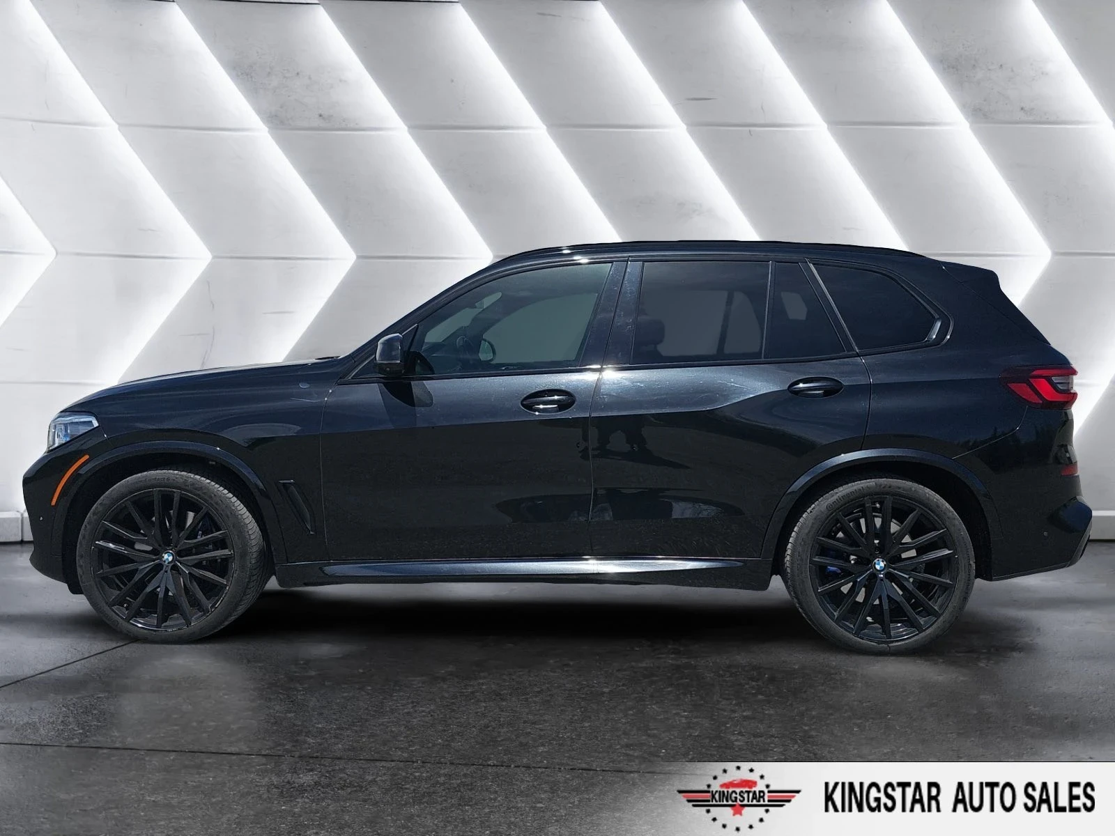 BMW X5 Shadow Line* Масаж* Обдухване* 360* Хедъп, снимка 3 - Автомобили и джипове - 54556082