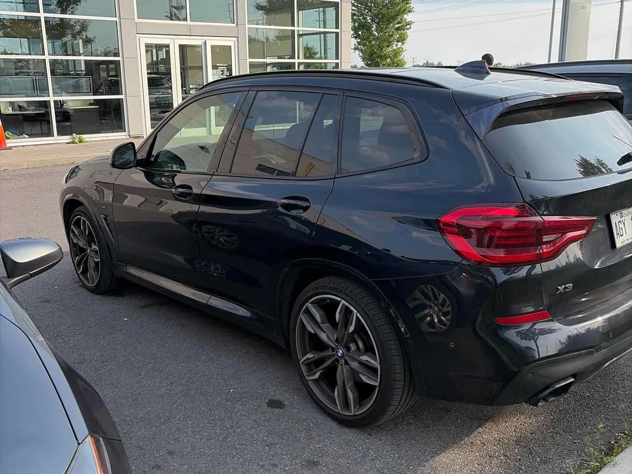 BMW X3 M40i/360/ПАНОРАМА/ДИСТРОНИК/ГУМИ+ ДЖАНТИ , снимка 3 - Автомобили и джипове - 55096322