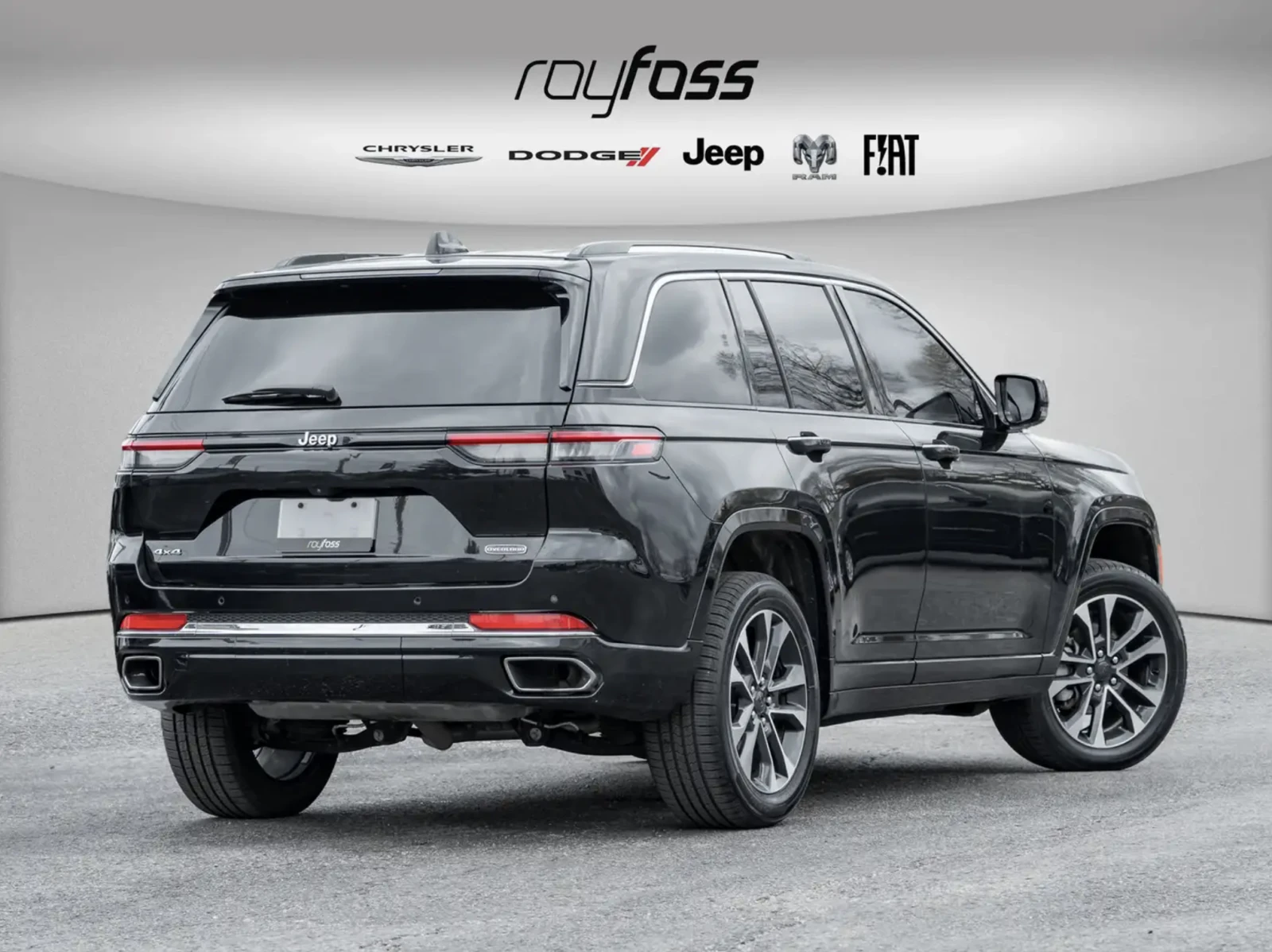 Jeep Grand cherokee 2023 Jeep Grand Cherokee Overland, снимка 3 - Автомобили и джипове - 55187850