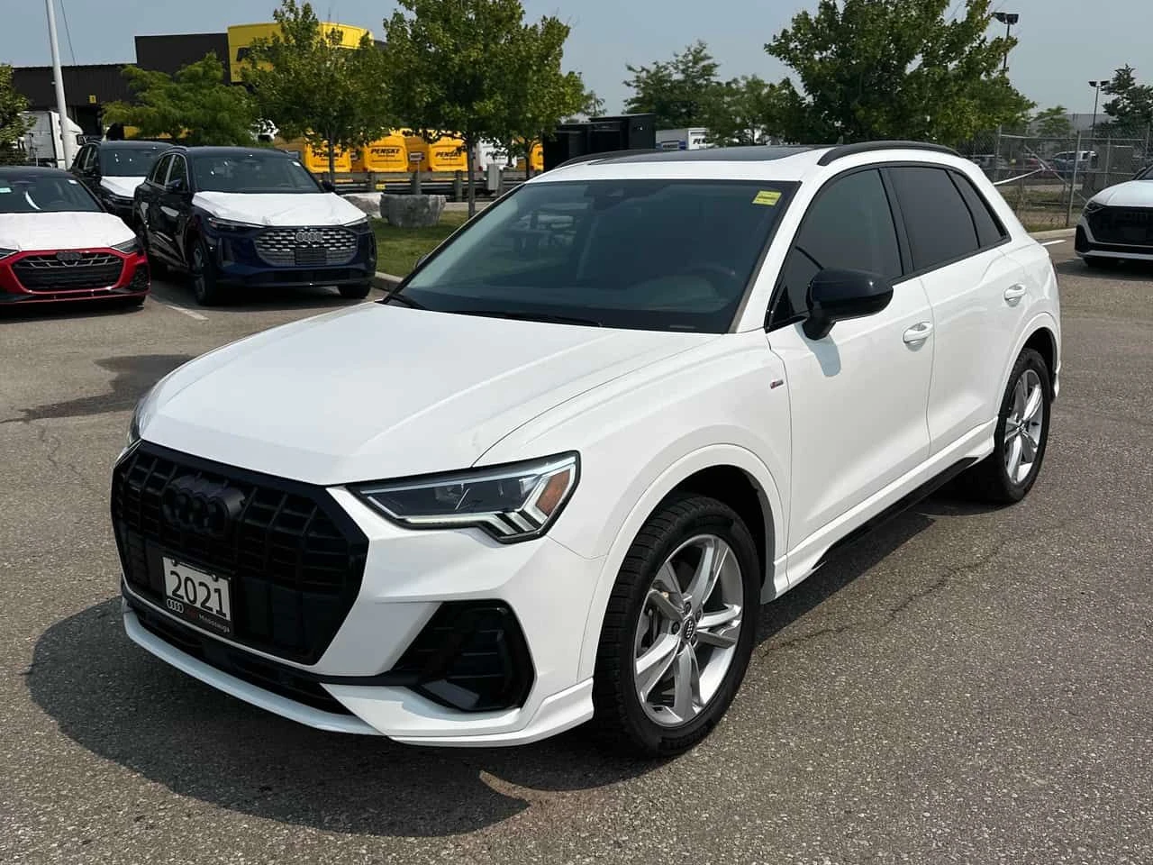 Audi Q3 PROGRESSIV S-LINE* BLACK OPTIC* PANORAMA* 