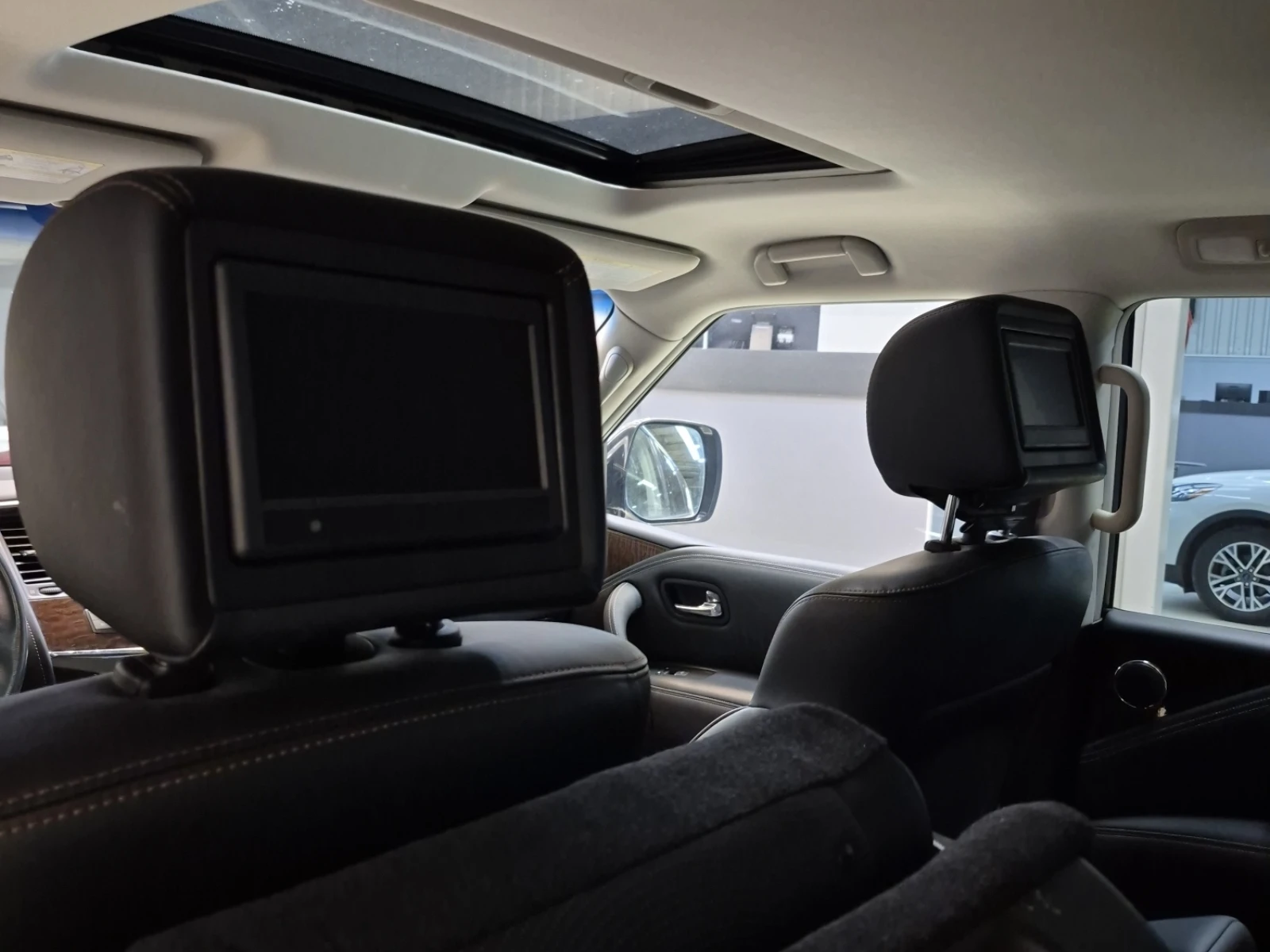 Nissan Armada * PLATINUM EDITION*  | Mobile.bg � ����������� 14