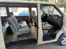 VW Caravelle 2.4 D 8 местен , снимка 12