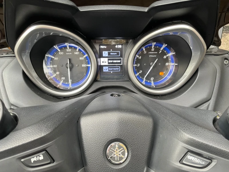 Yamaha T-max 530 DX, снимка 10 - Мотоциклети и мототехника - 52297637