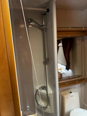 Каравана Swift Challenger 530, снимка 10