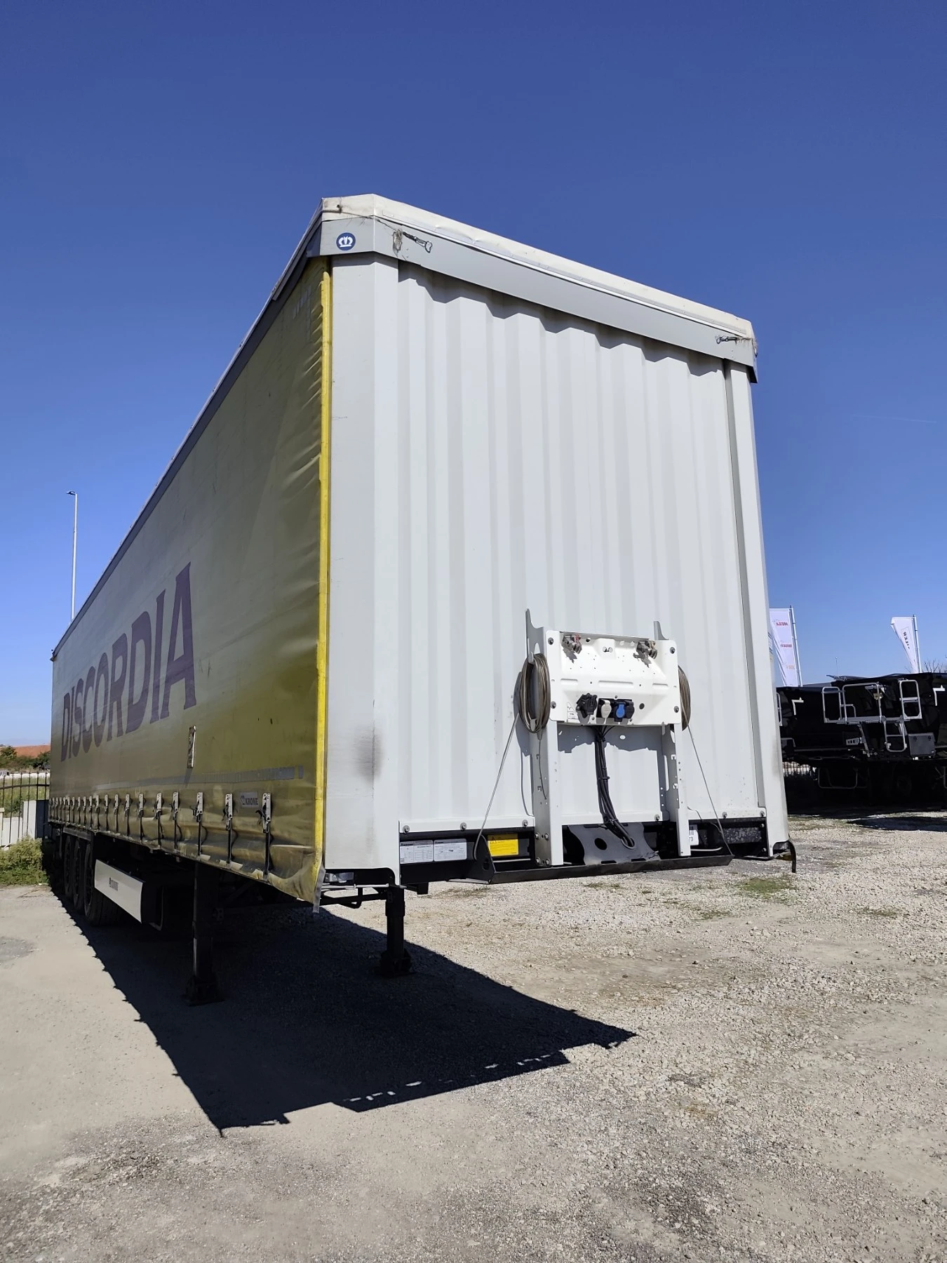 Полуремарке Krone Profi Liner SD, снимка 6 - Ремаркета - 56728213