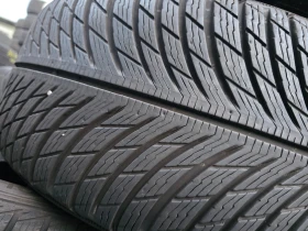Гуми Зимни 235/55R17, снимка 4
