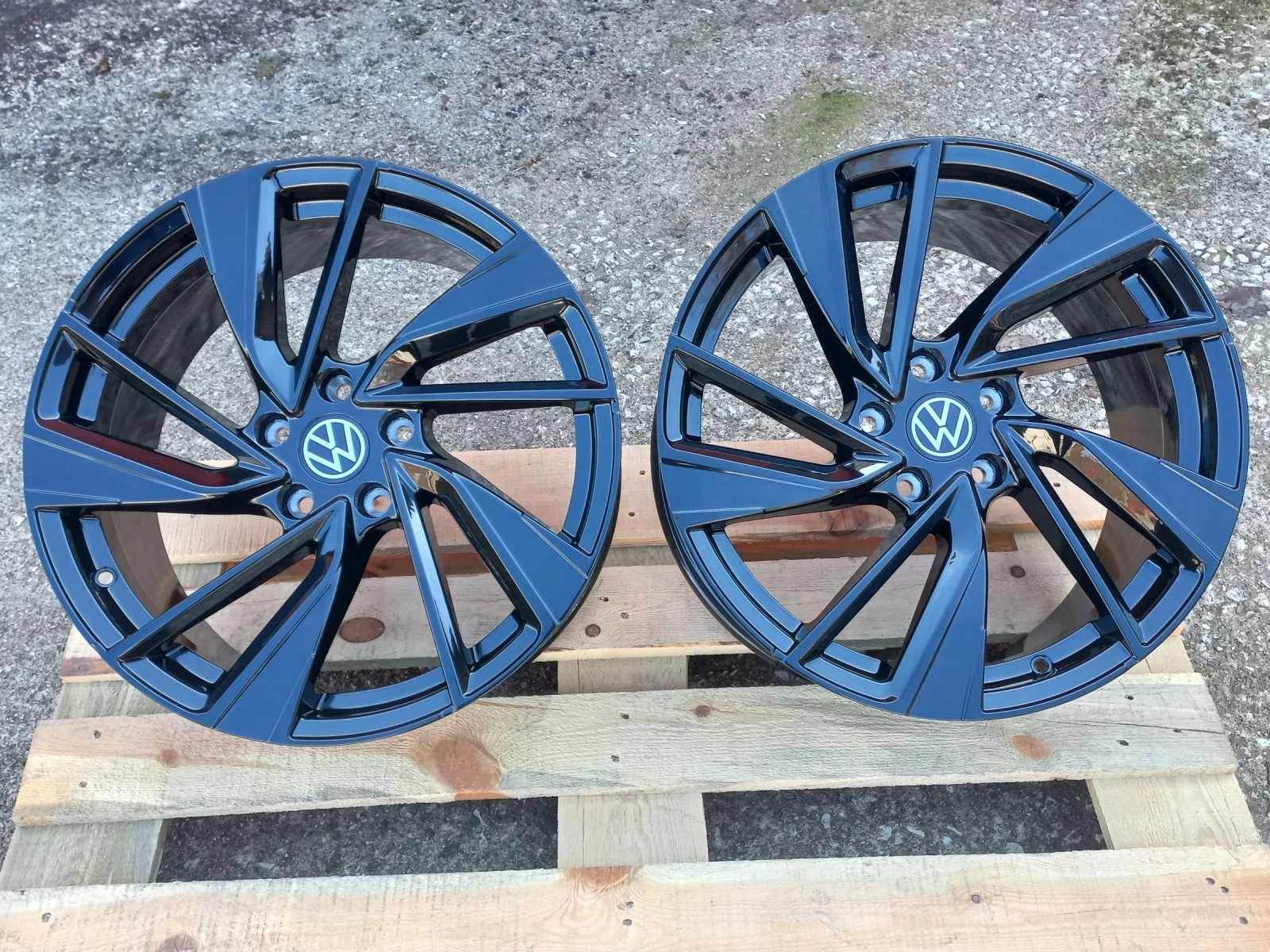 Джанти за VW, снимка 17 - Гуми и джанти - 54982004