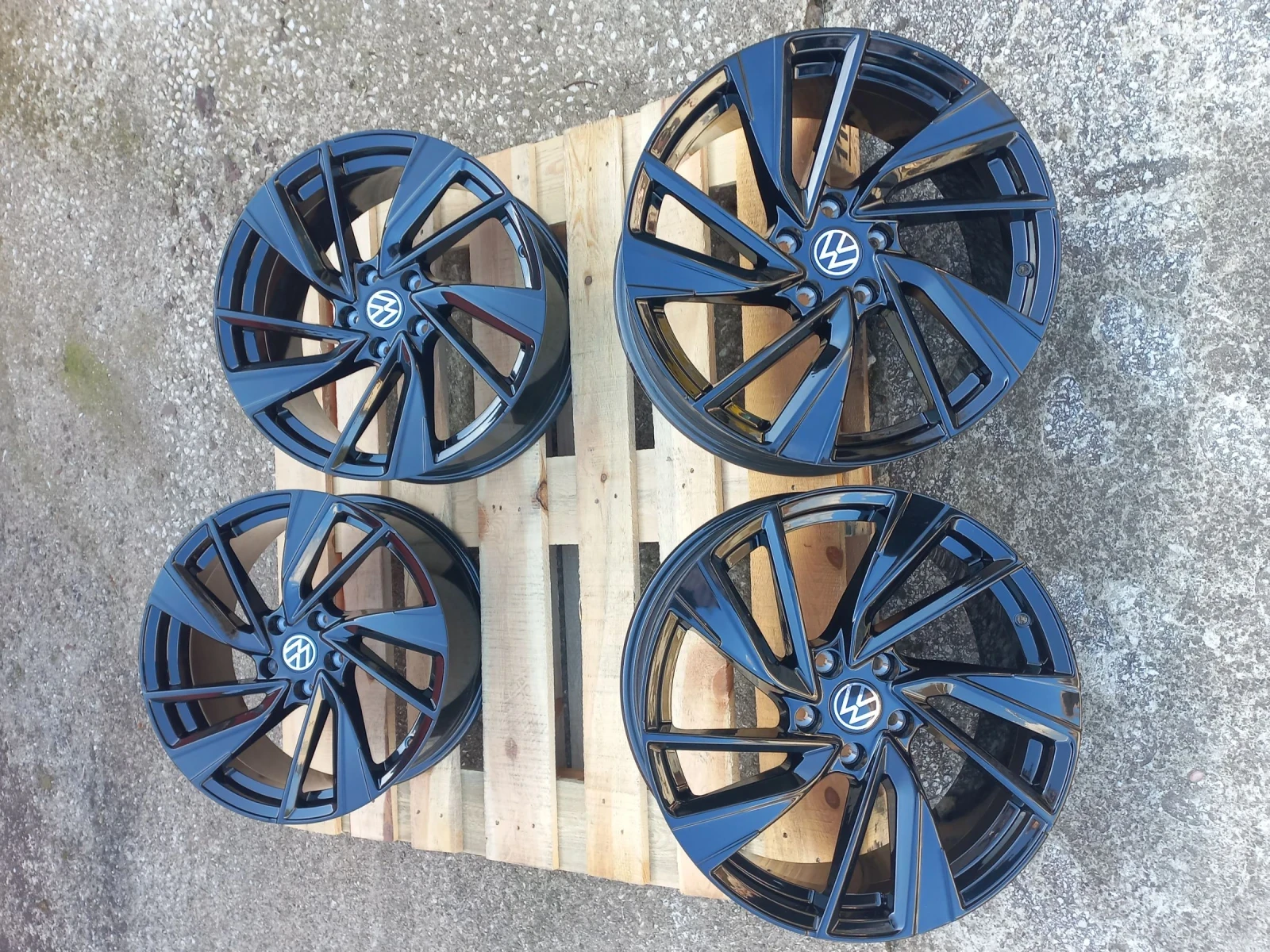 Джанти за VW, снимка 9 - Гуми и джанти - 54982004