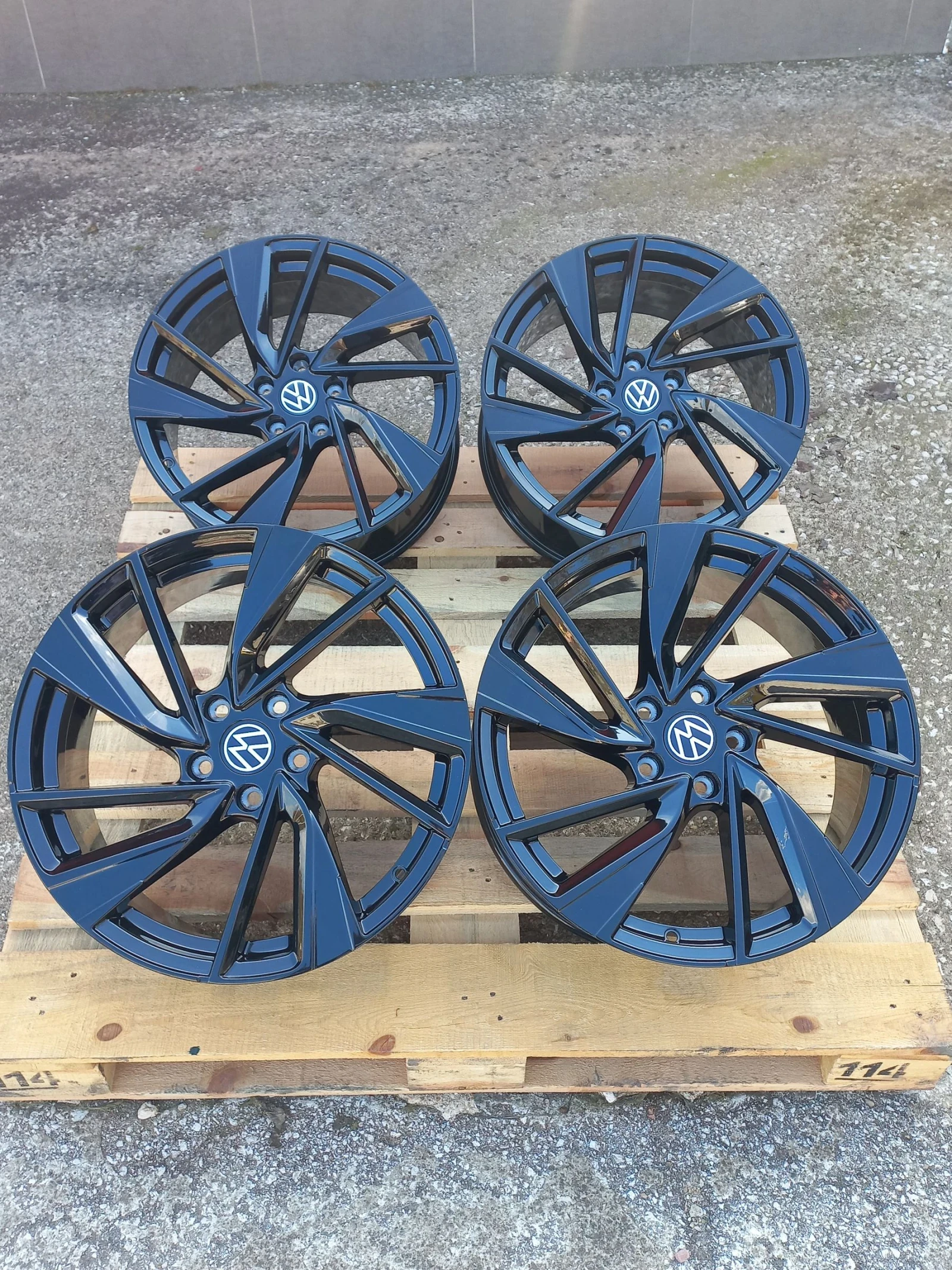 Джанти за VW, снимка 15 - Гуми и джанти - 54982004