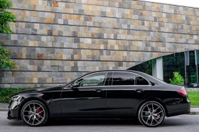 Mercedes-Benz E 300 de* AMG EXCLUSIVE* 3xTV* CARBON* ГАРАНЦИЯ, снимка 2