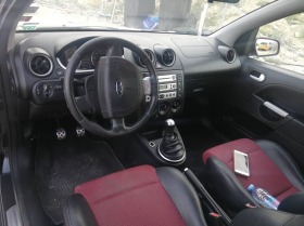 Ford Fiesta ST 2.0i 150кс, снимка 5