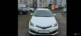 Toyota Auris 1.2ti/116kc, 4 цилиндъра, фейслифт , снимка 2