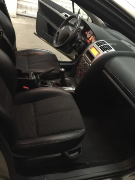 Обява за продажба на Peugeot 407 ST Sport 2.0 HDI ~11 500 лв. - изображение 10 | Auto.bg Обява за продажба на Peugeot 407 ST Sport 2.0 HDI ~11 500 лв. - изображение 10