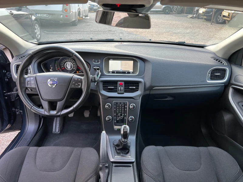 Volvo V40 1.6D2-NAVI, снимка 14 - Автомобили и джипове - 47387467